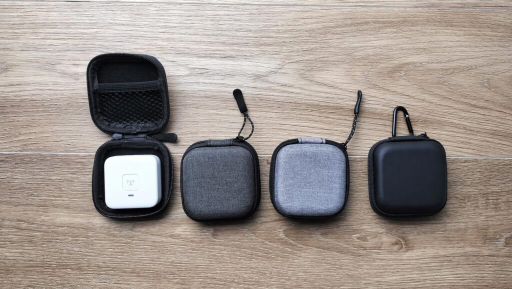 100円ショップで購入できる、子供用GPS ケース